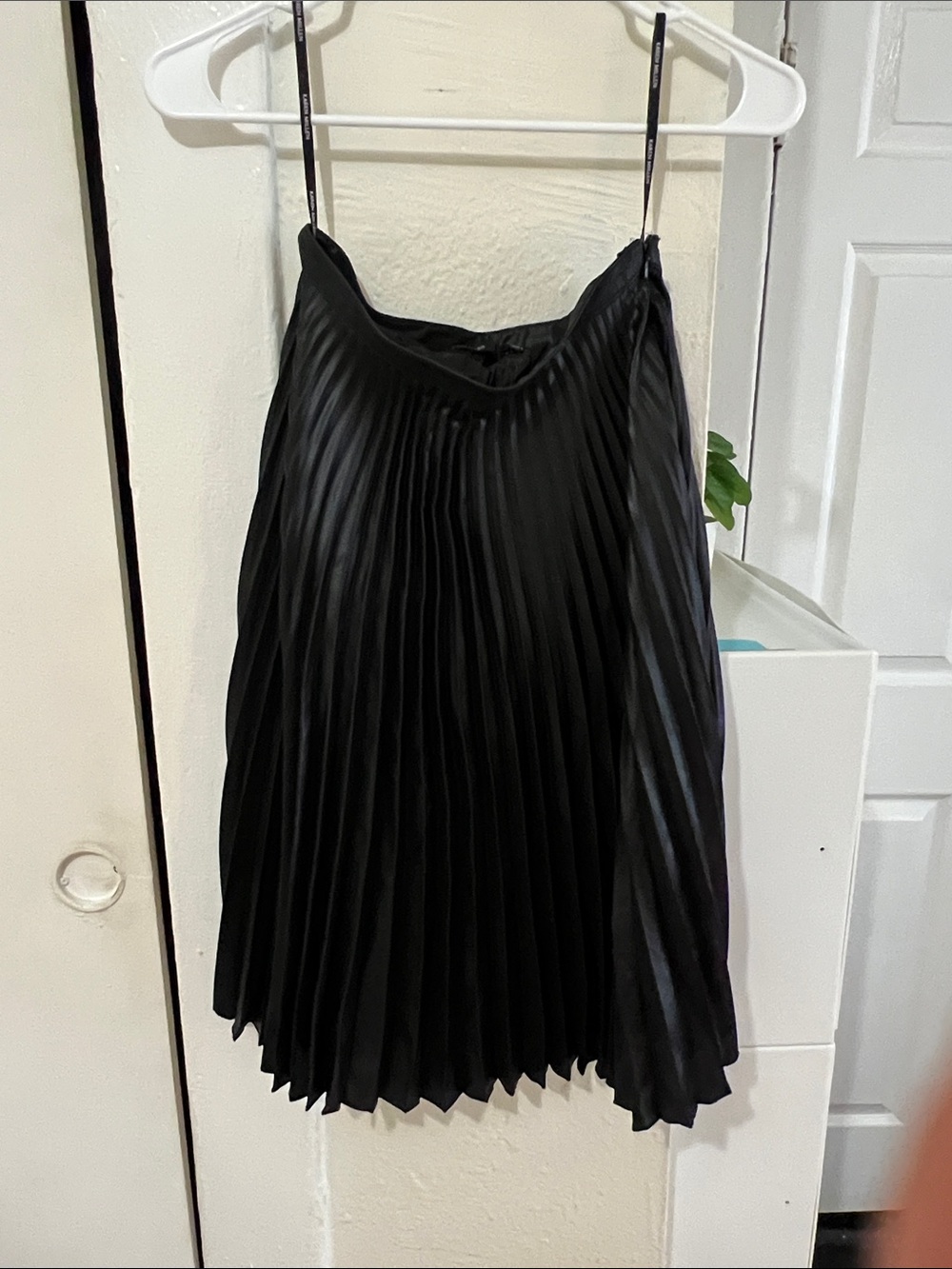 Karen Millen Black Pleated Midi Skirt